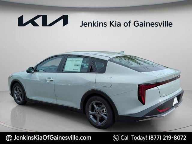 New 2026 Kia K4 FWD image 7