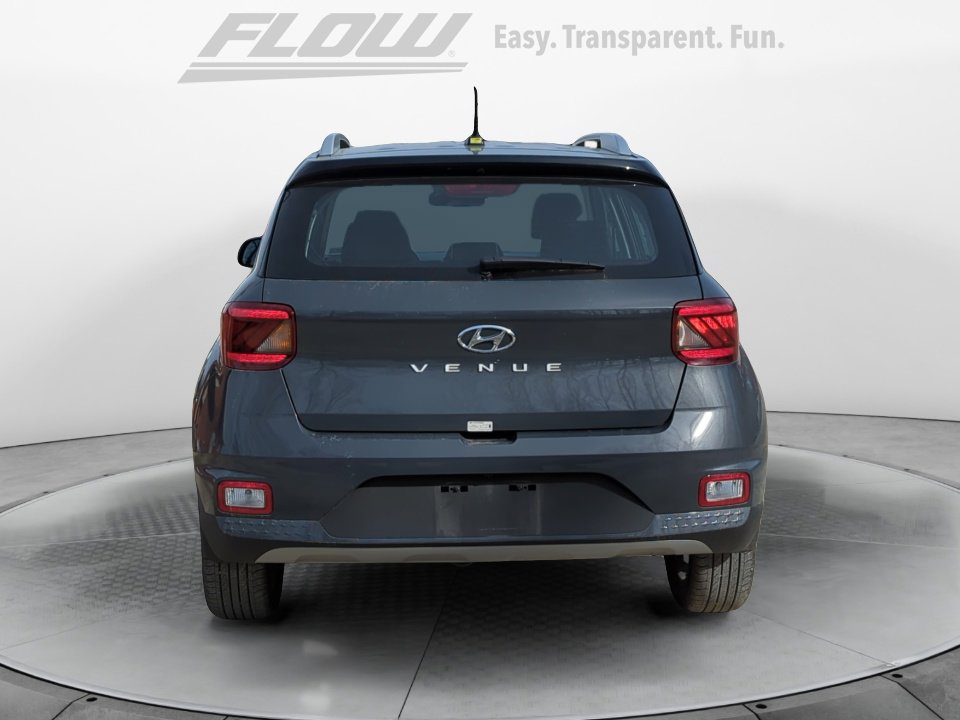 Certified 2025 Hyundai Venue Limited image 8