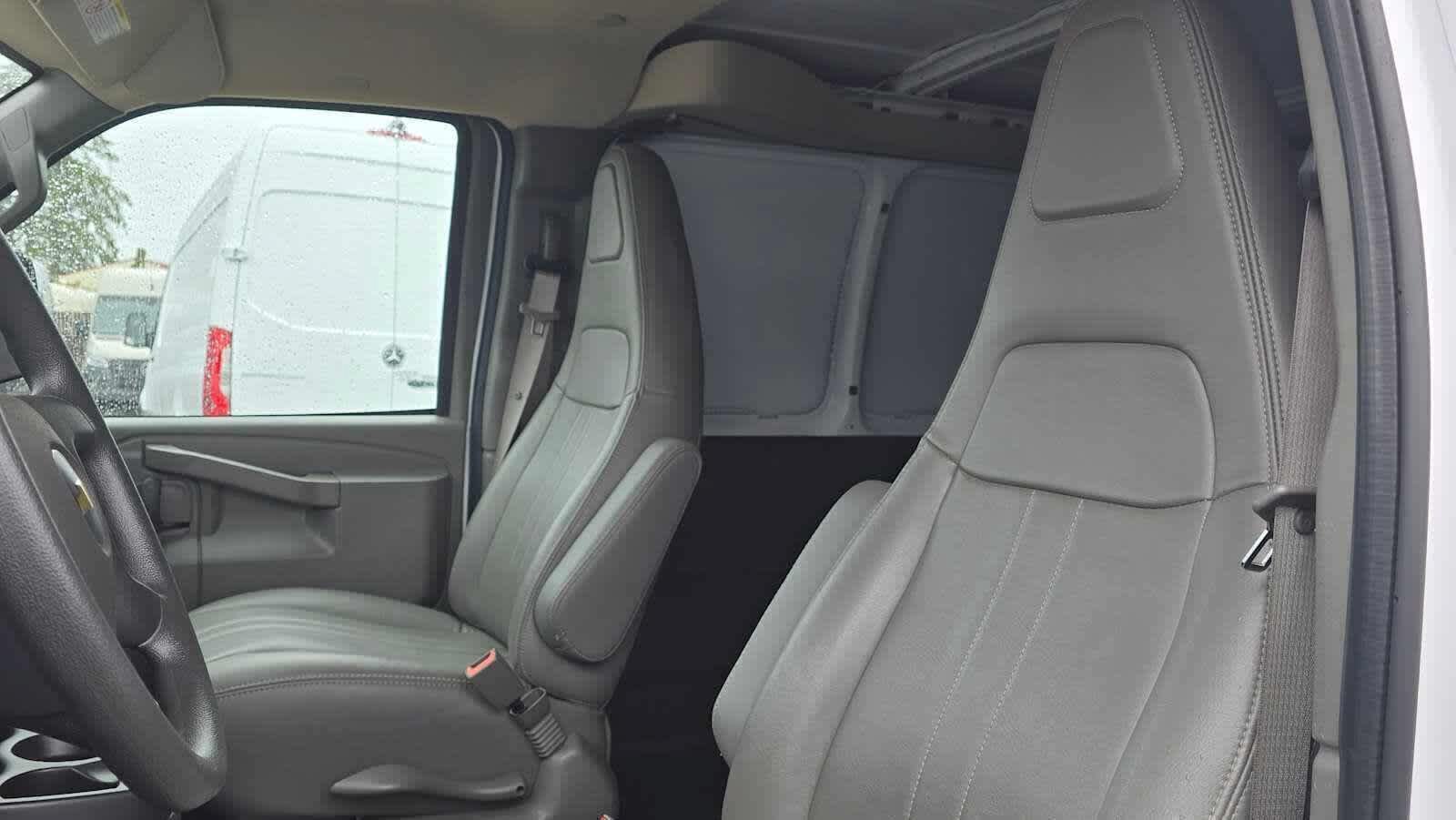Used 2025 Chevrolet Express 2500 Extended w/ Driver Convenience Package RWD image 26