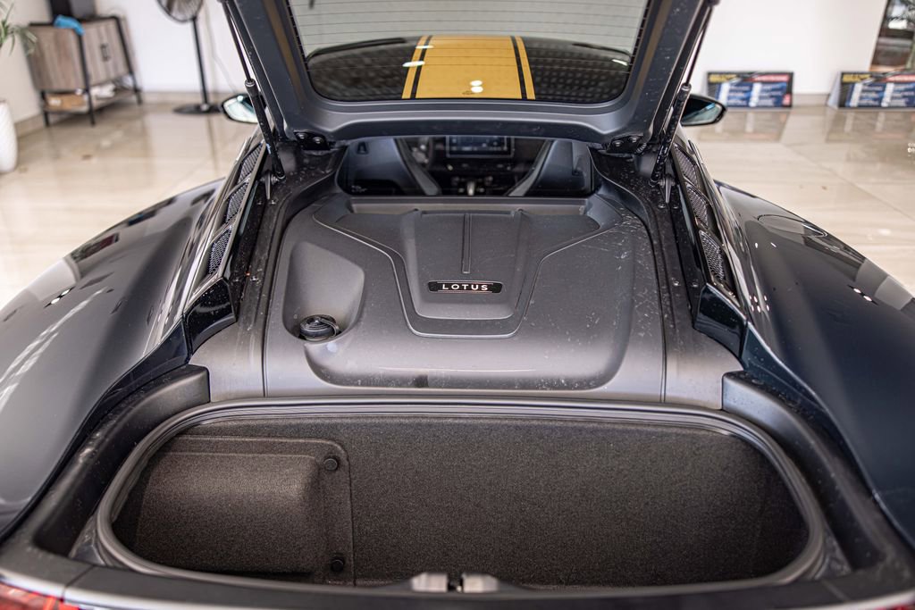 Used 2024 Lotus Emira First Edition image 15