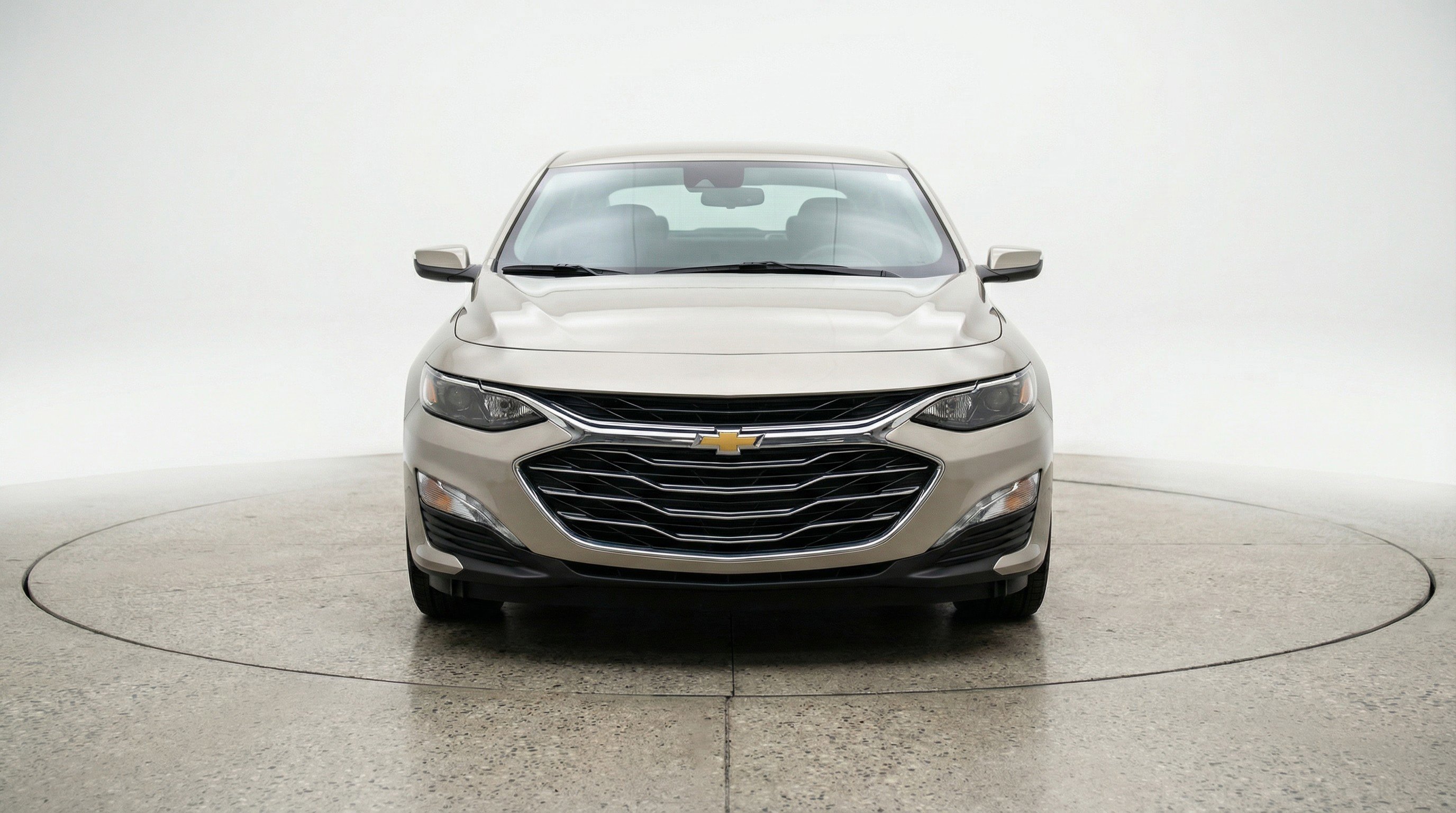 Used 2024 Chevrolet Malibu LT FWD image 2