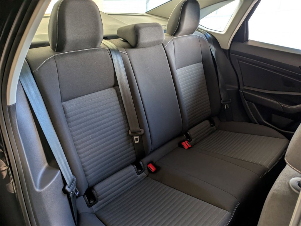 Used 2024 Volkswagen Jetta S image 27
