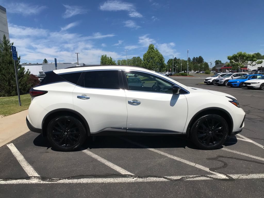 Used 2024 Nissan Murano SV w/ SV Midnight Edition Package AWD/4WD image 10
