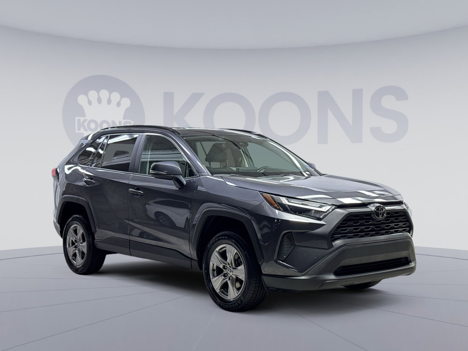 Used 2023 Toyota RAV4 XLE FWD image 22