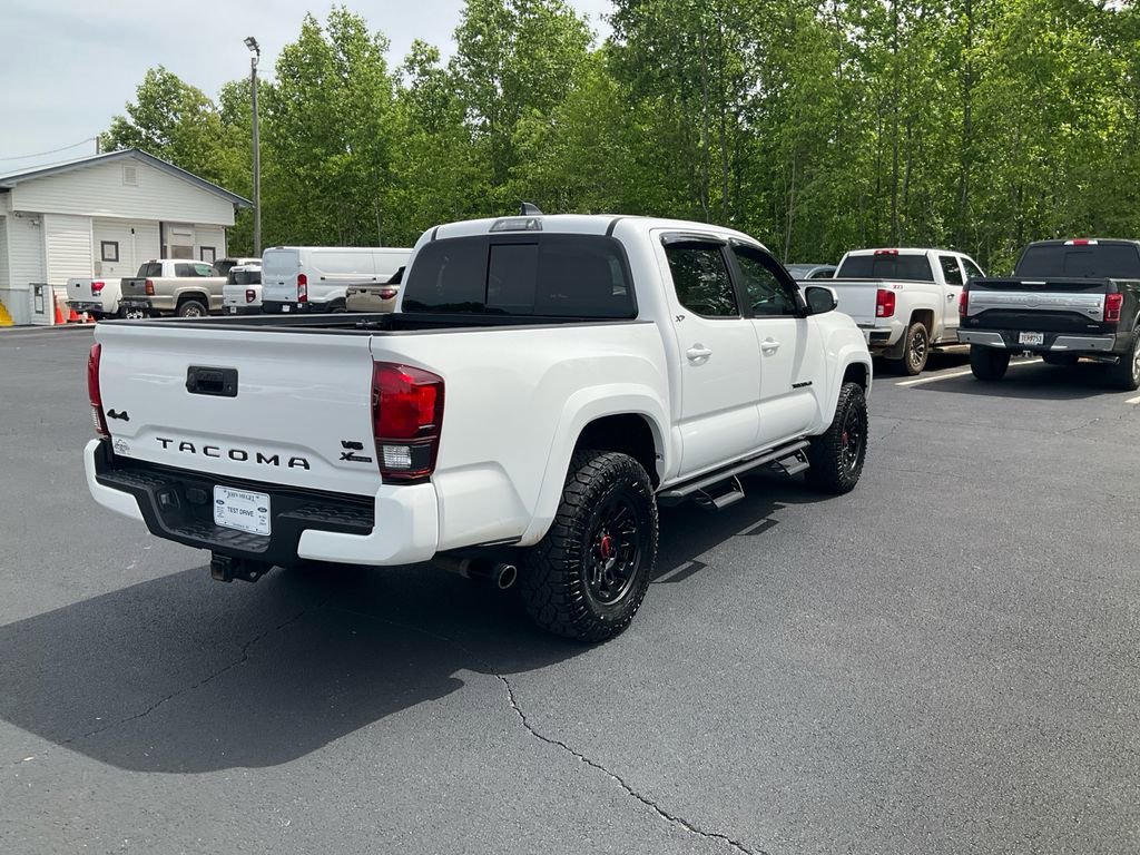 Used 2023 Toyota Tacoma SR5 w/ Technology Package AWD/4WD image 5