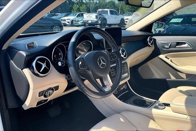 Used 2019 Mercedes-Benz GLA 250 image 14
