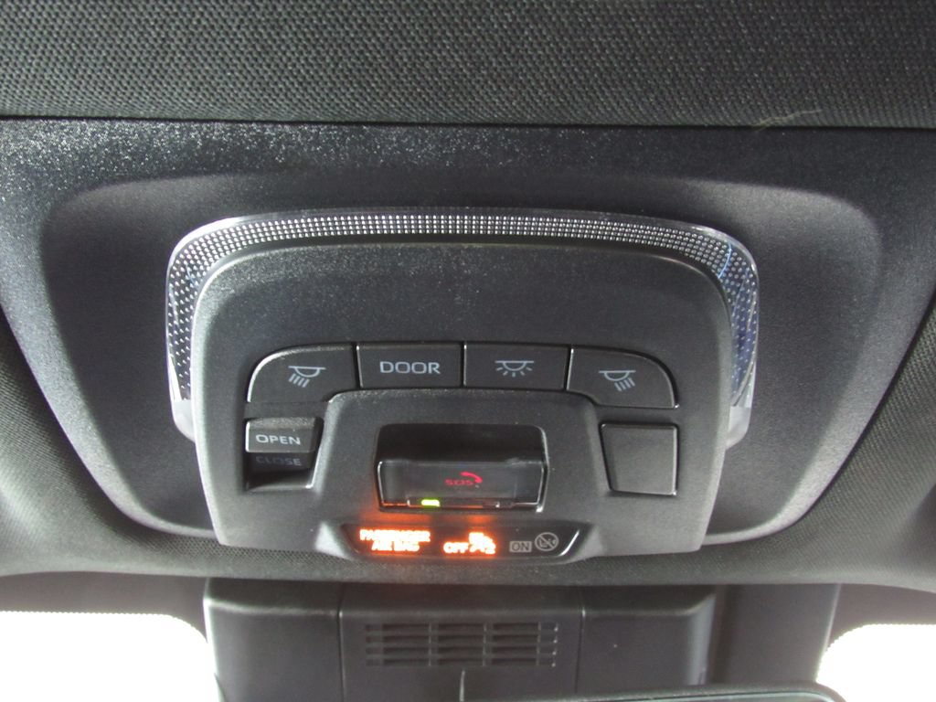 Used 2024 Toyota bZ4X AWD w/ Weather Package image 27