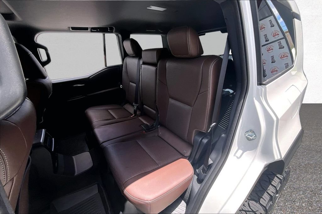 Used 2027 Toyota Land Cruiser w/ Premium Package AWD/4WD image 15