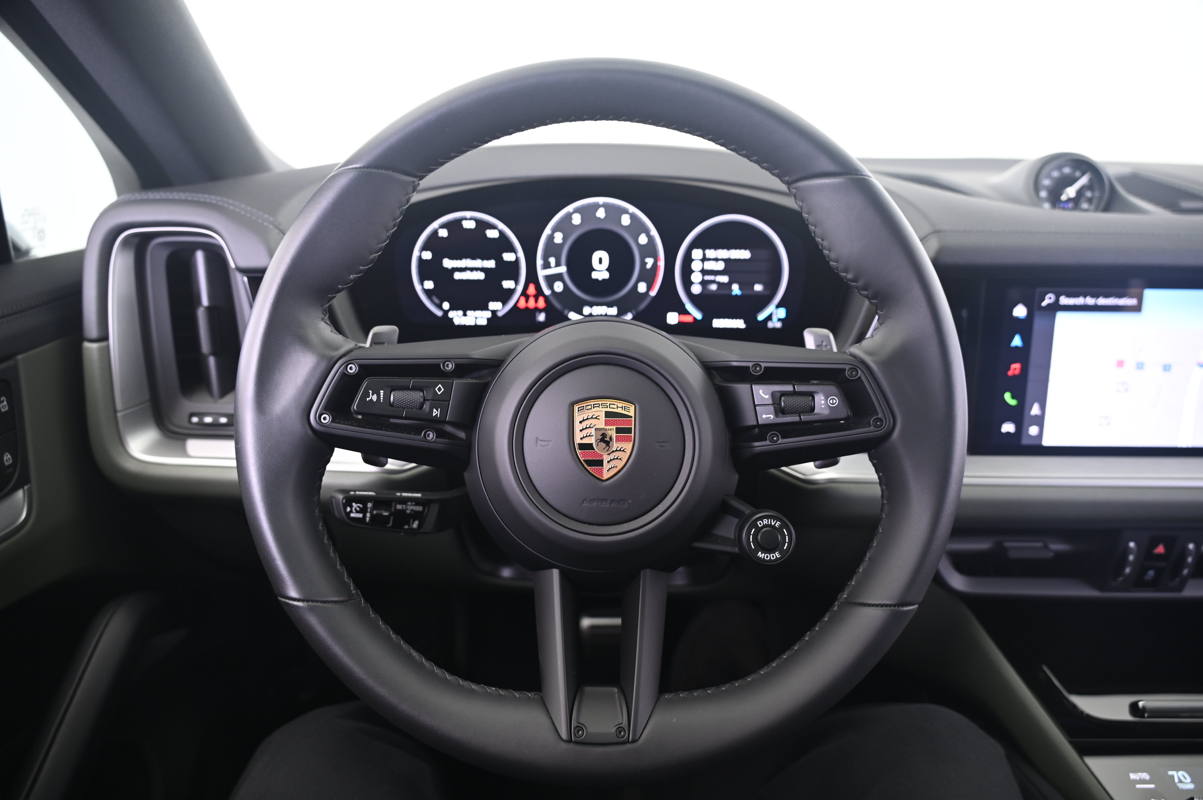 Used 2026 Porsche Cayenne S AWD/4WD image 35