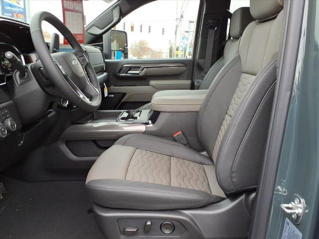 New 2026 Chevrolet Silverado 2500 ZR2 w/ LPO, Dark Essentials Package image 7