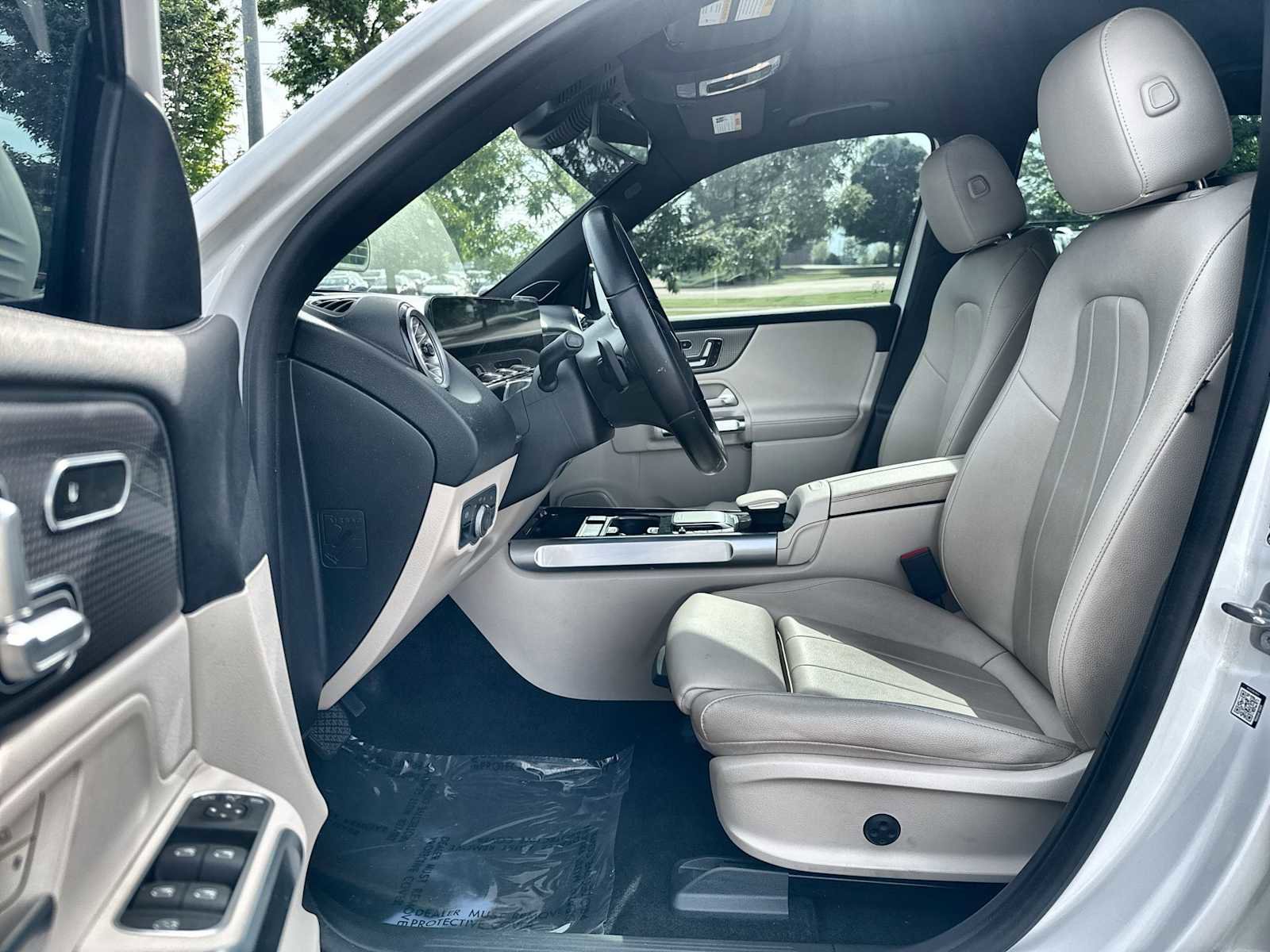 Certified 2023 Mercedes-Benz EQB 250+ image 2