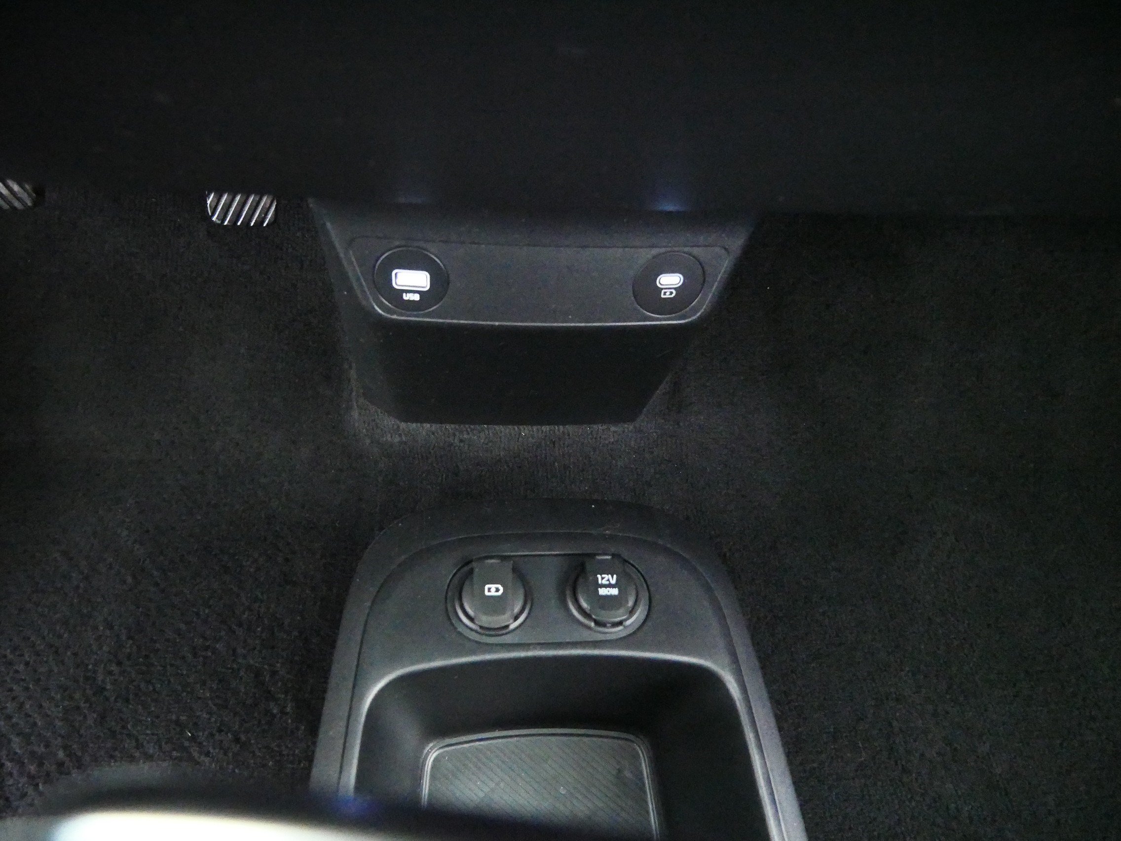Used 2024 Kia EV6 Light AWD/4WD image 31