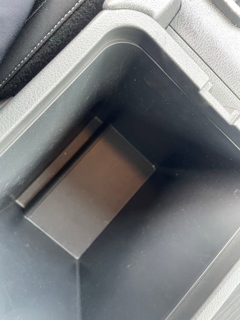 Used 2025 Nissan Sentra SV FWD image 30