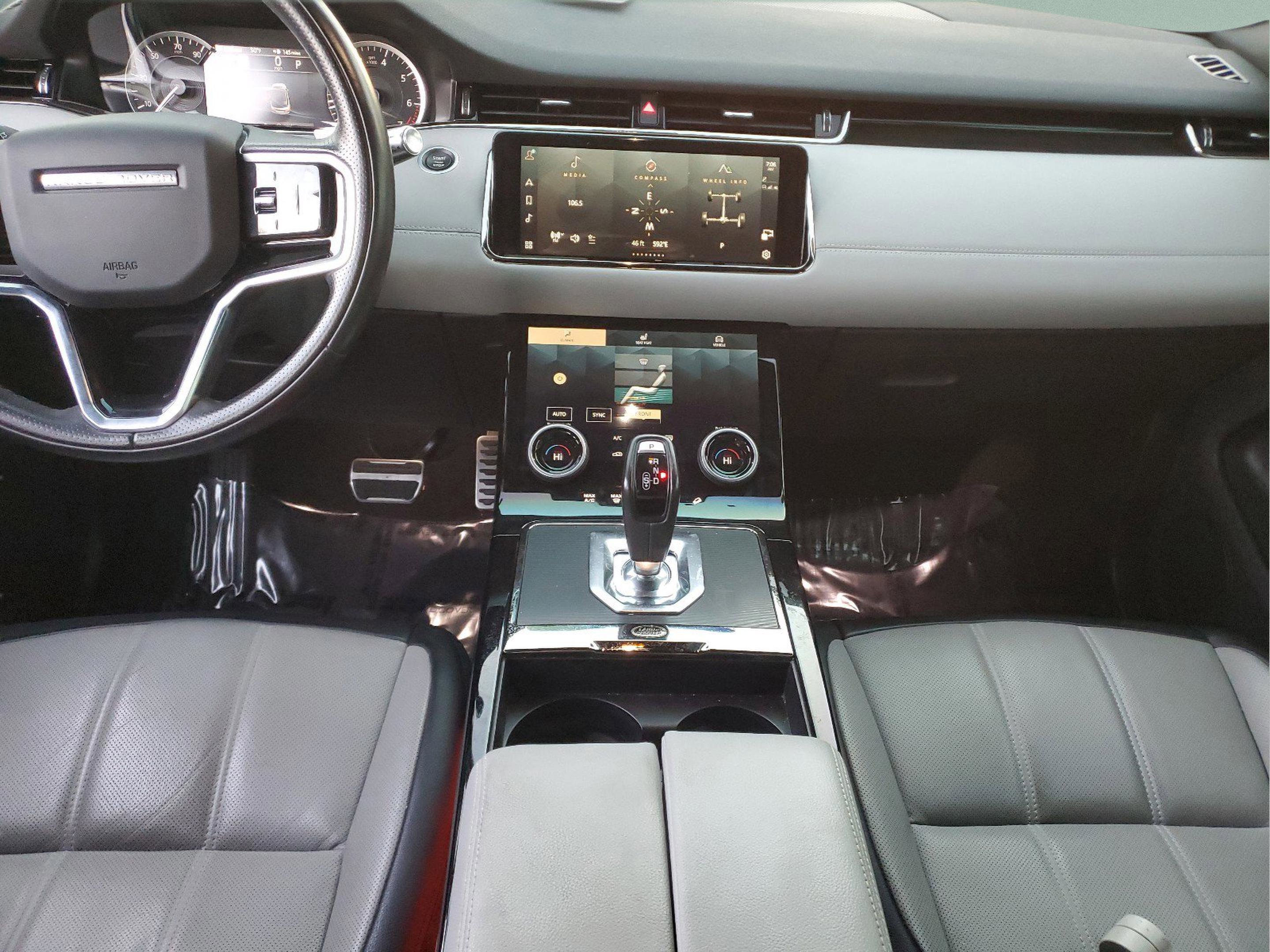 Used 2022 Land Rover Range Rover Evoque R-Dynamic S image 11