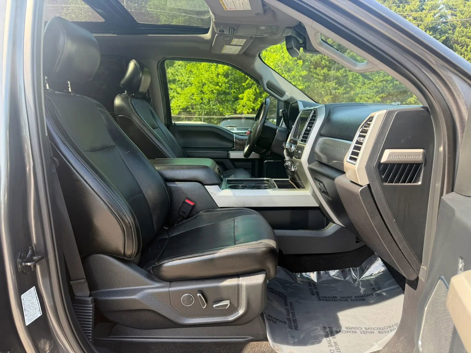 Used 2017 Ford F450 Lariat w/ Lariat Ultimate Package AWD/4WD image 17