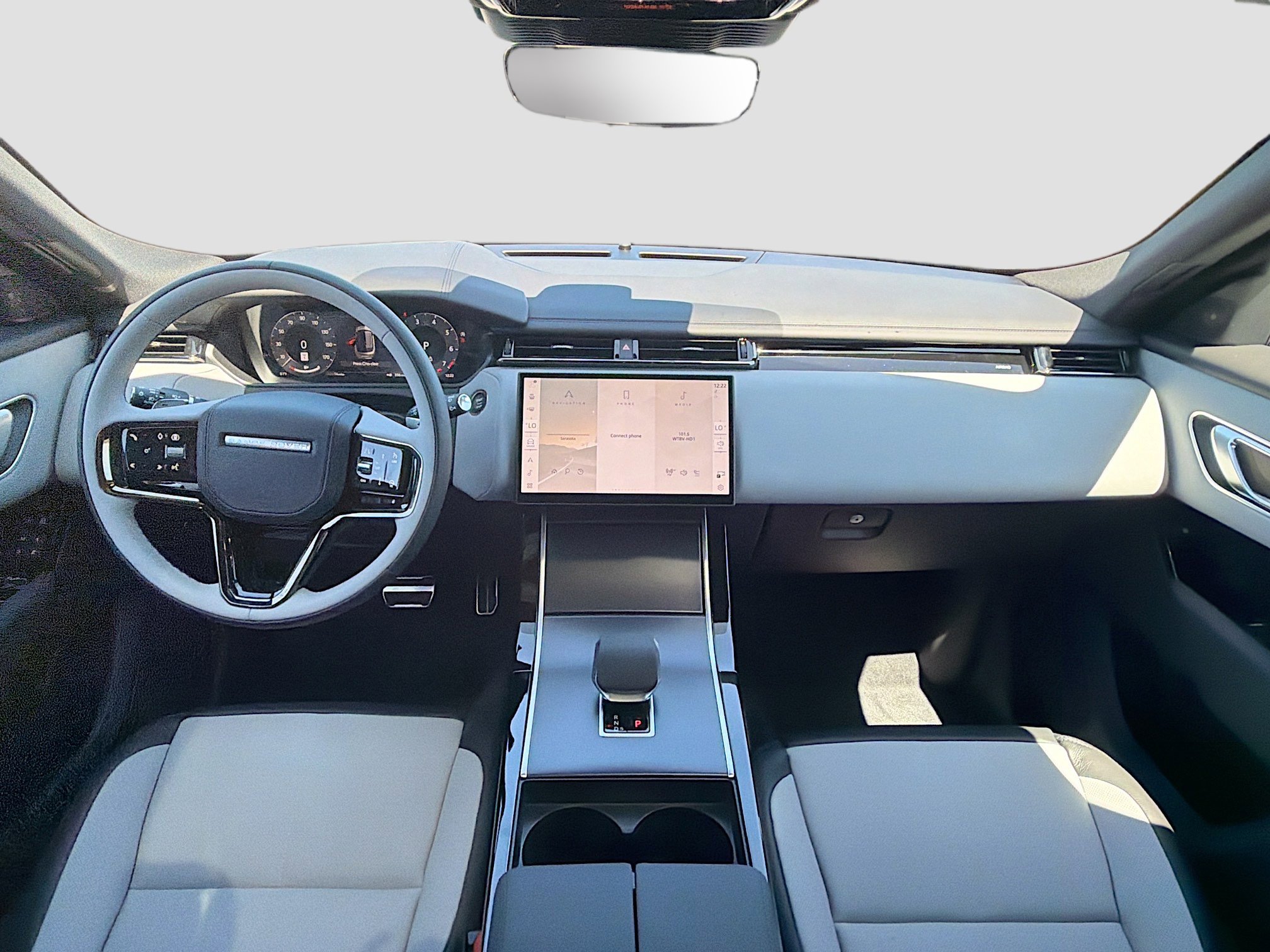 New 2026 Land Rover Range Rover Velar Dynamic SE image 16