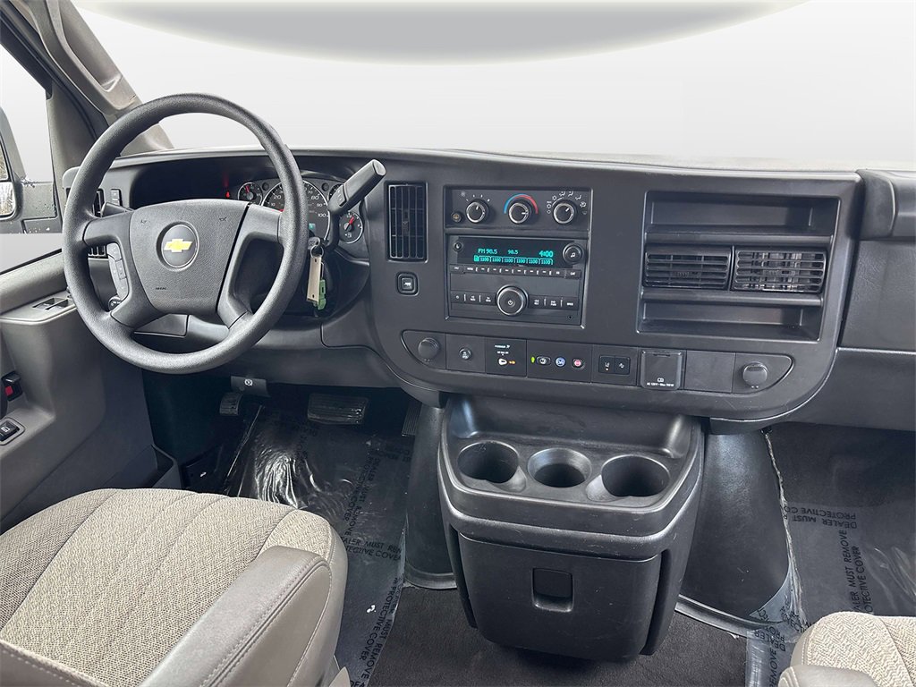 Used 2022 Chevrolet Express 3500 LT w/ LT Preferred Equipment Group image 14