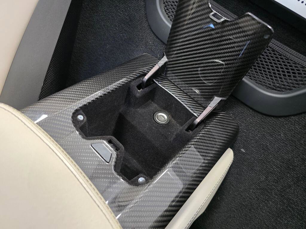 Used 2012 Mercedes-Benz SLS AMG Roadster image 50