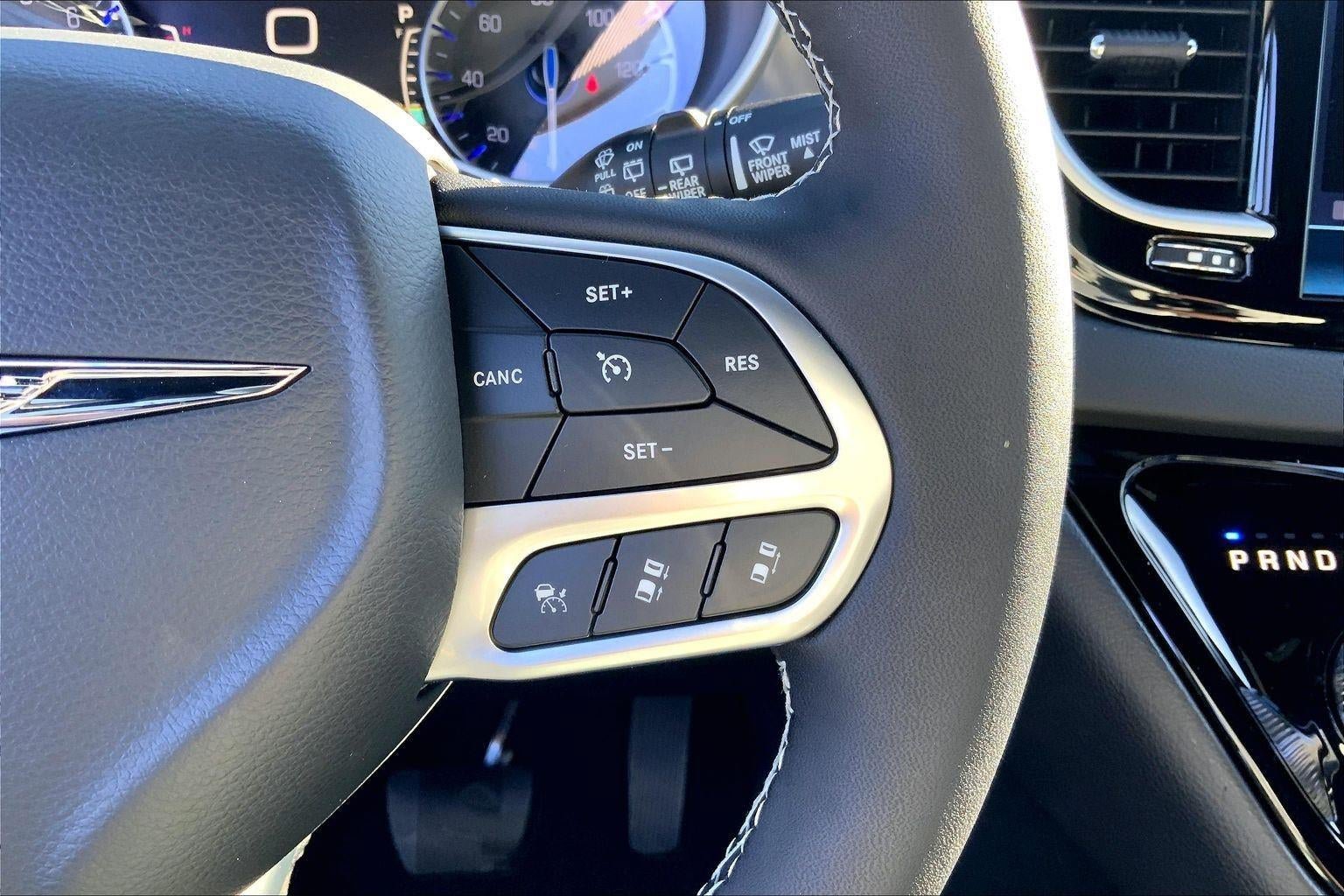 New 2026 Chrysler Voyager LX FWD image 16