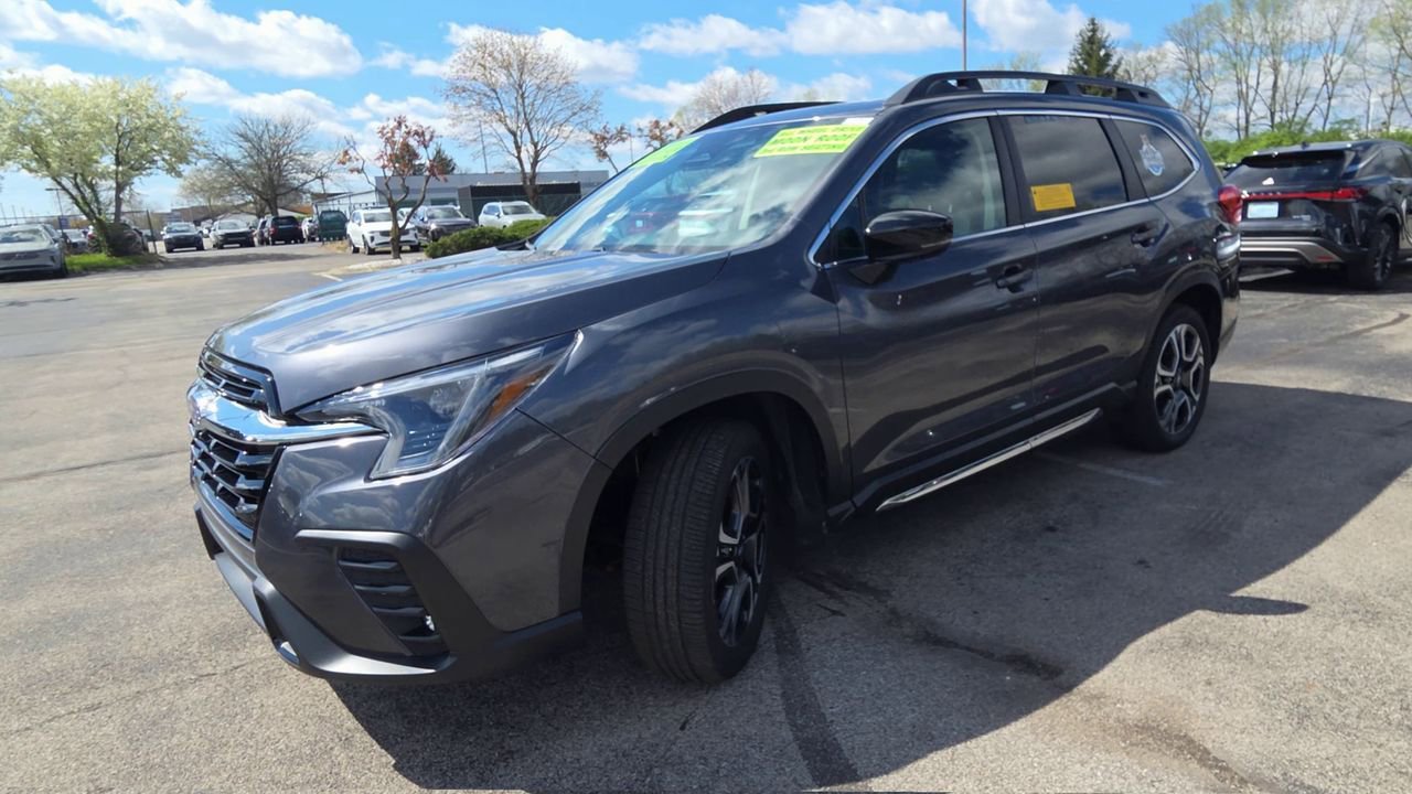 Certified 2025 Subaru Ascent Limited AWD/4WD image 4