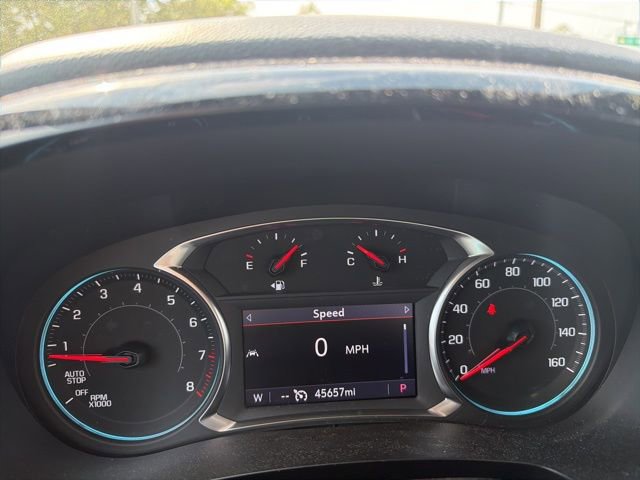 Used 2023 Chevrolet Traverse LT image 11