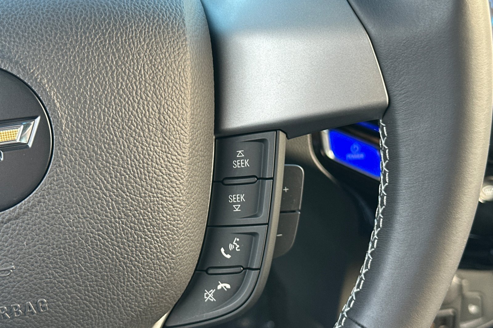 Used 2014 Chevrolet Spark LT FWD image 37