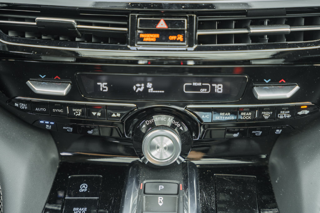 Used 2022 Acura MDX w/ Advance Package AWD/4WD image 24