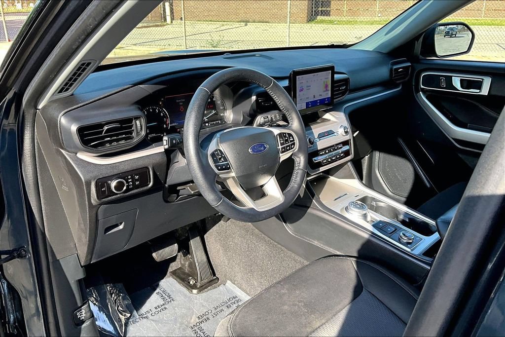 Certified 2023 Ford Explorer XLT AWD/4WD image 13