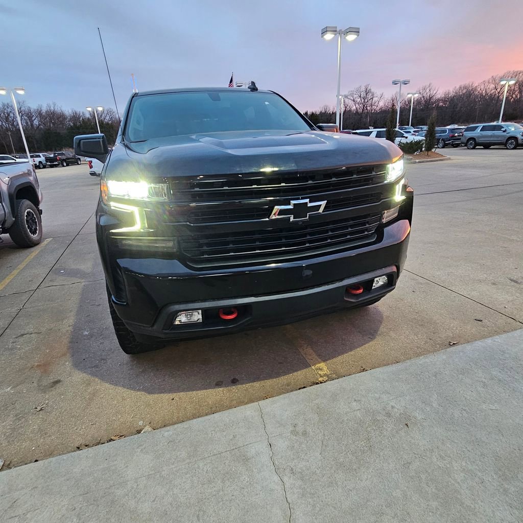 Used 2020 Chevrolet Silverado 1500 RST w/ Texas Edition image 9