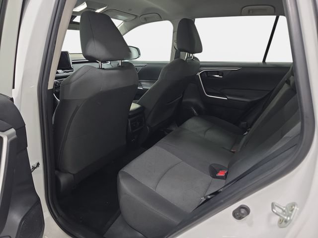 Certified 2024 Toyota RAV4 XLE FWD image 10