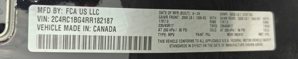 Used 2024 Chrysler Pacifica Touring-L image 63