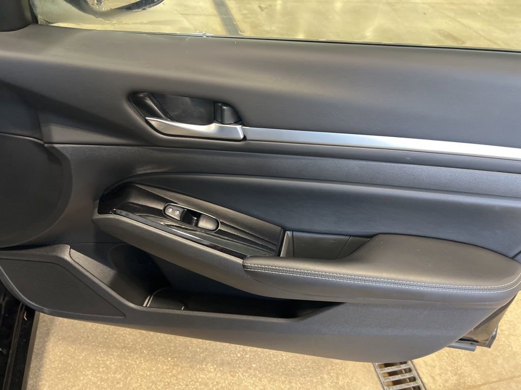 Certified 2024 Nissan Altima 2.5 SL image 23