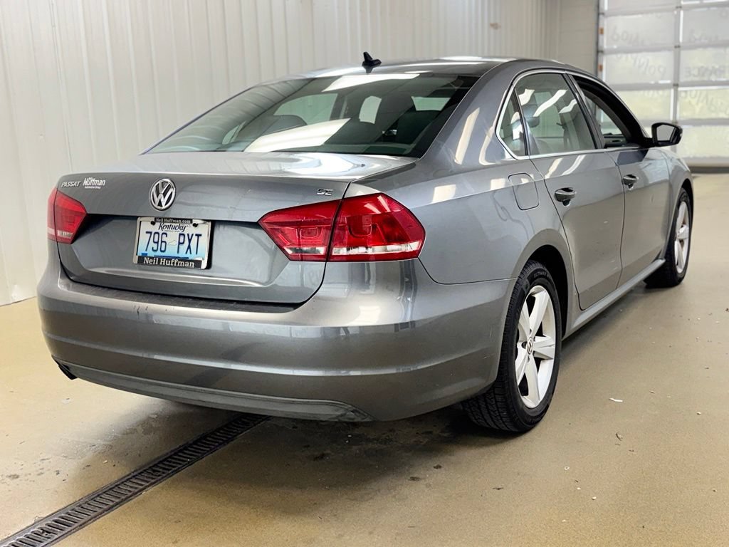 Used 2013 Volkswagen Passat 2.5 SE FWD image 5