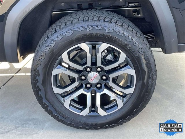 Used 2024 GMC Canyon AT4 image 11