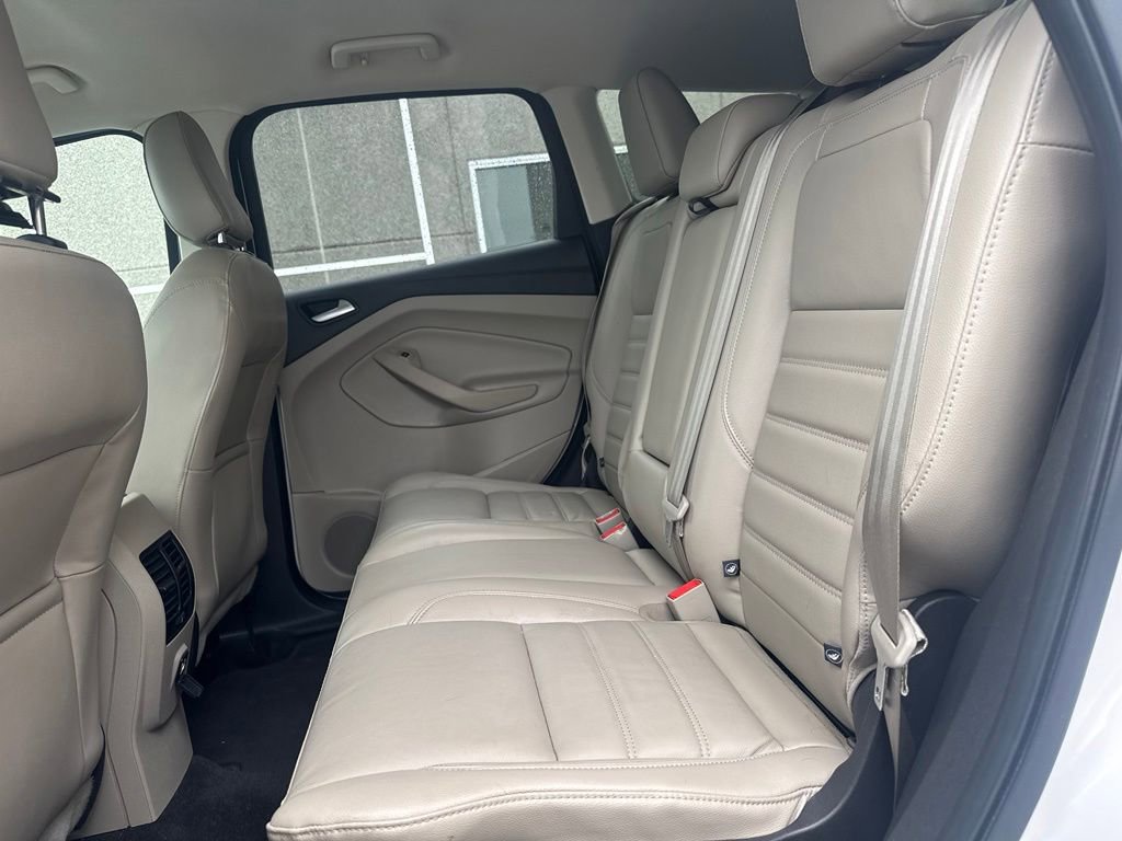 Used 2018 Ford Escape SEL w/ Ford Safe & Smart Package AWD/4WD image 10