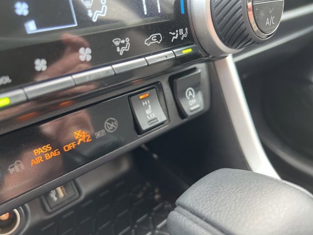 Used 2024 Toyota RAV4 XLE image 32