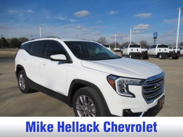 Used 2024 GMC Terrain SLT