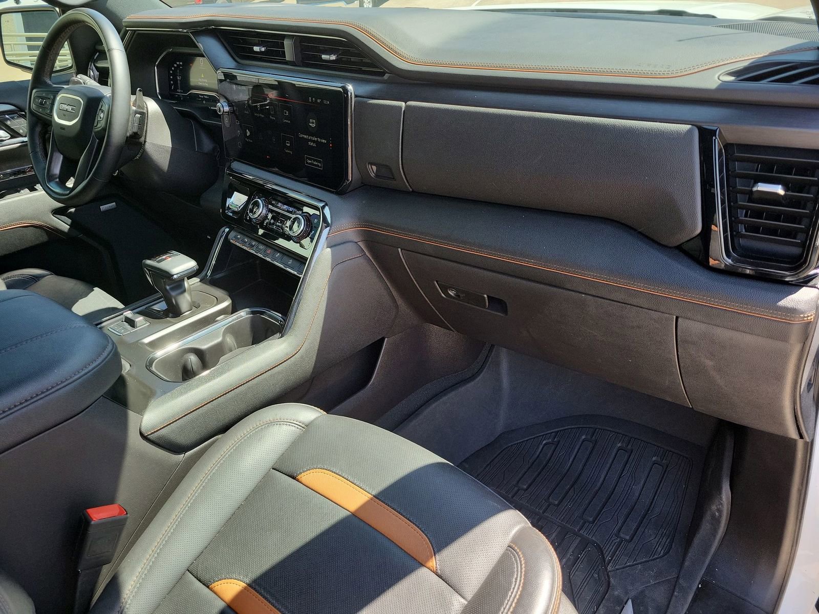Certified 2024 GMC Sierra 1500 AT4 w/ AT4 Premium Package AWD/4WD image 29