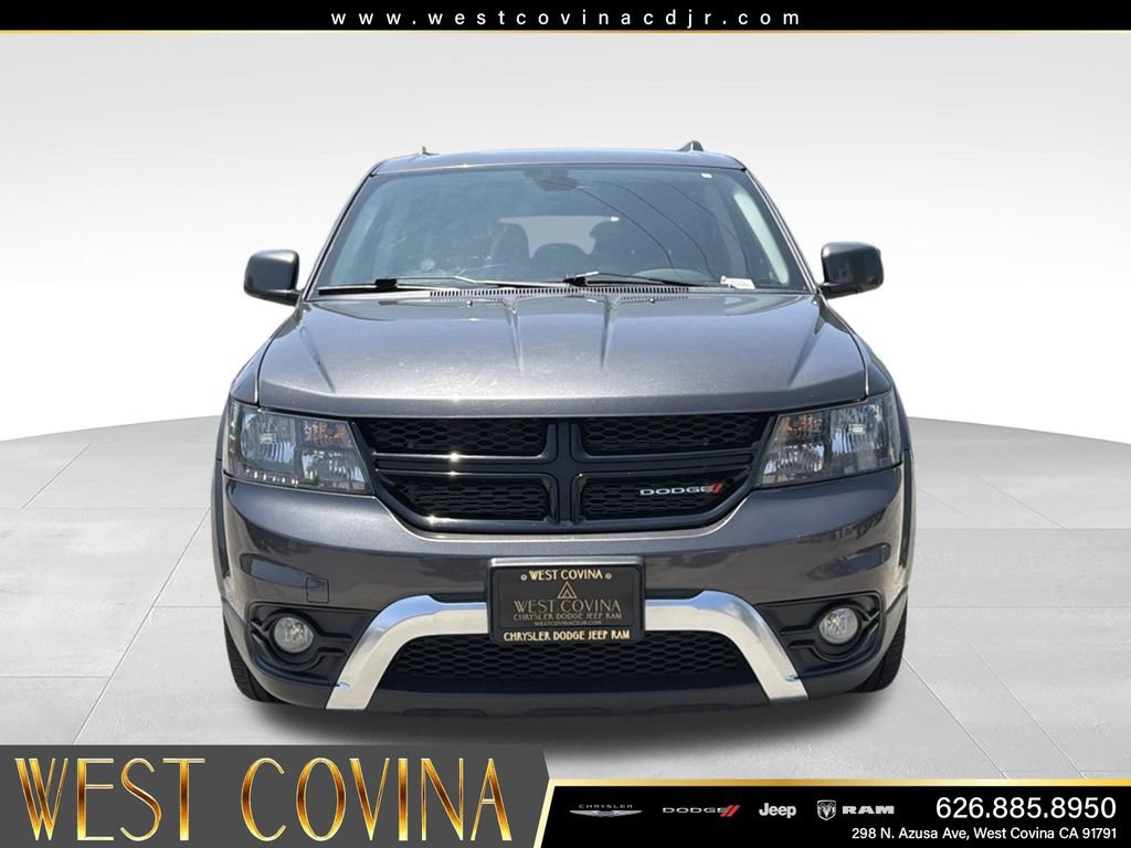 Used 2019 Dodge Journey Crossroad FWD image 3