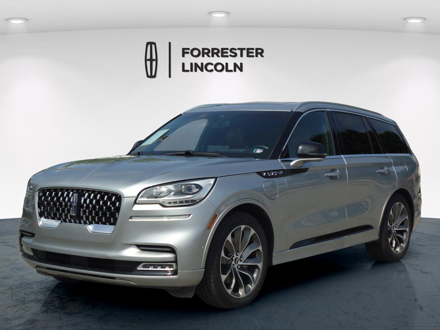 Certified 2023 Lincoln Aviator Grand Touring w/ Equipment Group 301A AWD/4WD image 7