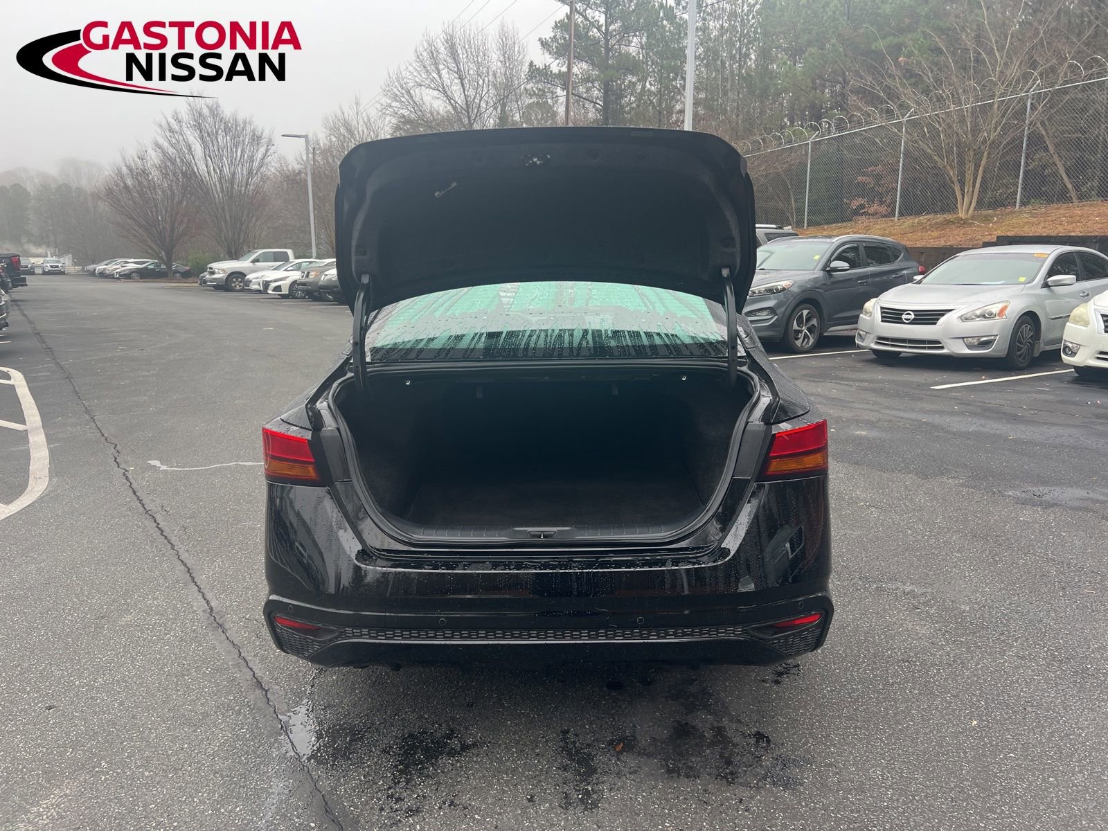 Used 2024 Nissan Altima 2.5 SV image 32