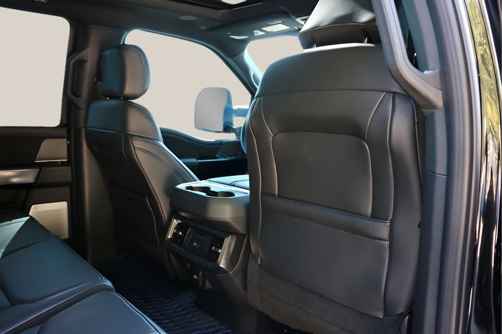Used 2025 Ford F350 Platinum w/ FX4 Off-Road Package AWD/4WD image 22