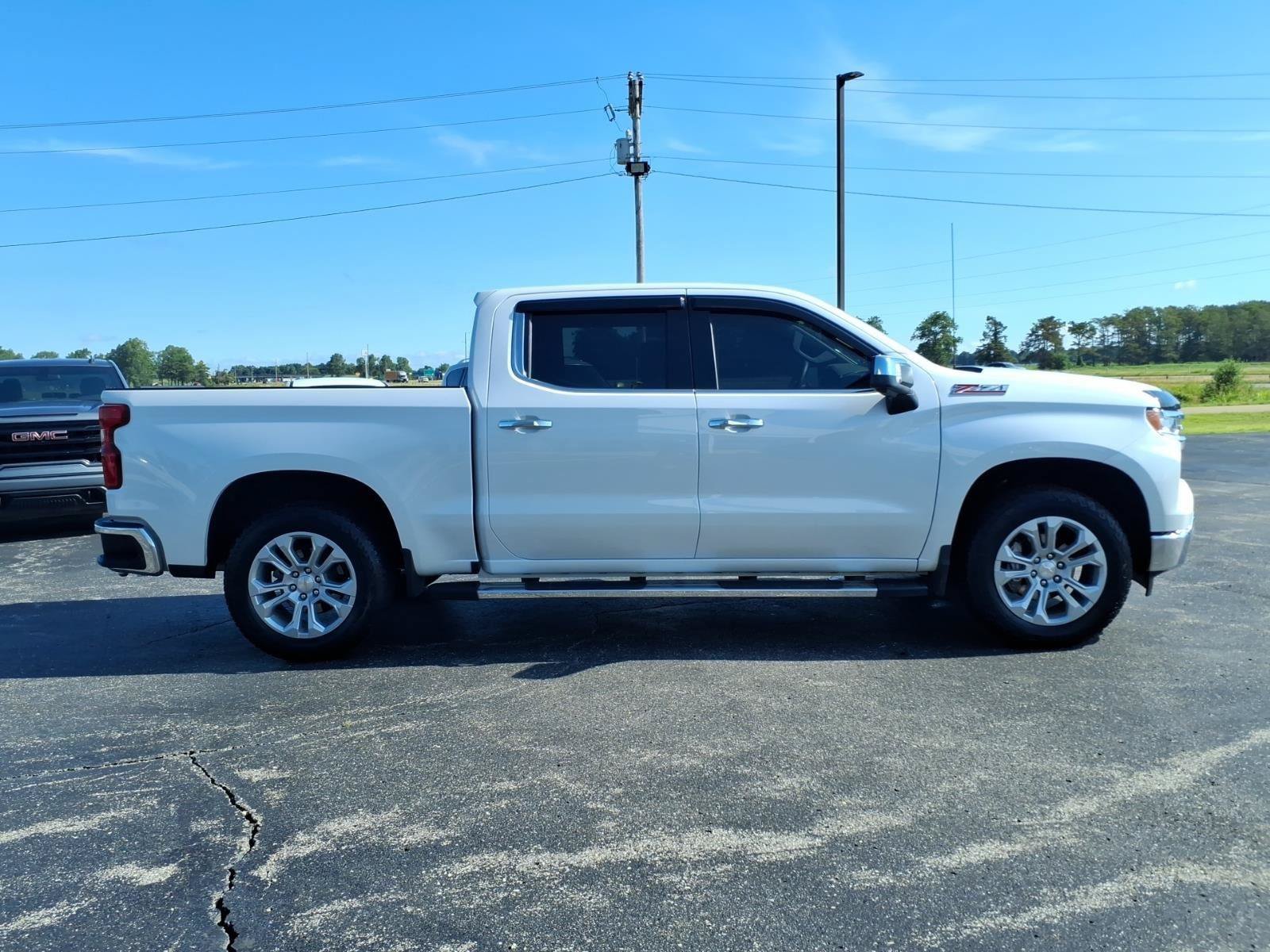Used 2024 Chevrolet Silverado 1500 LTZ w/ LTZ Convenience Package II AWD/4WD image 6