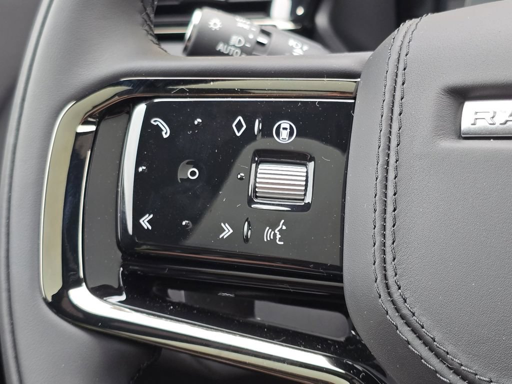 New 2026 Land Rover Range Rover Velar Dynamic SE AWD/4WD image 14