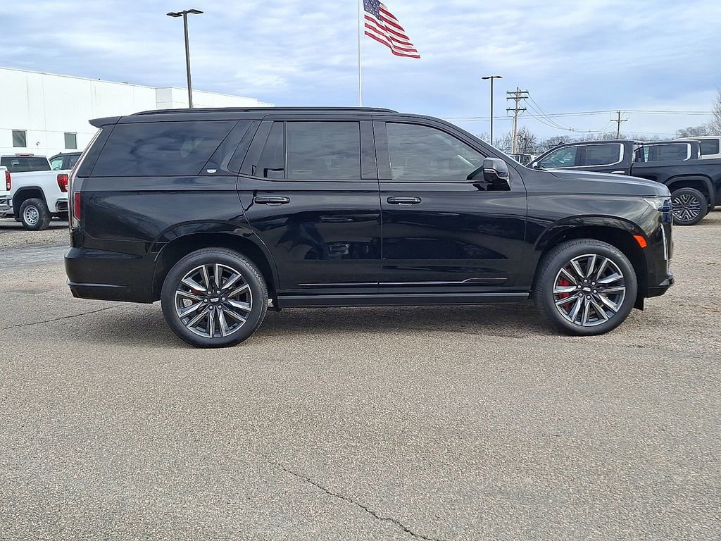 Used 2024 Cadillac Escalade Sport Platinum w/ Heavy-Duty Trailer Package image 7