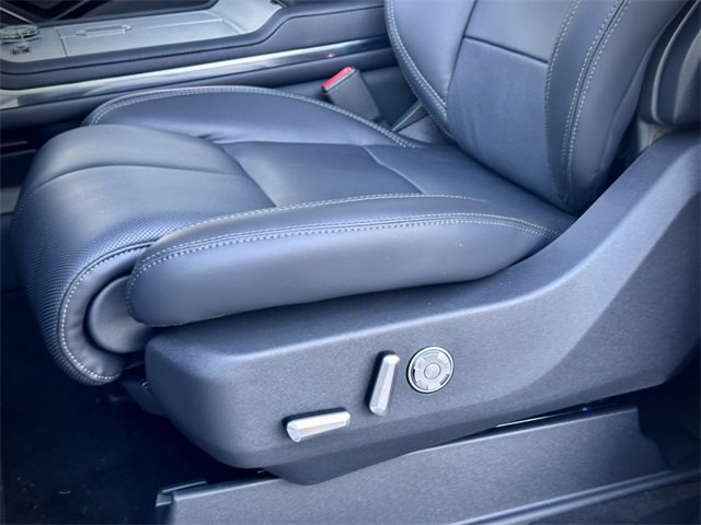 New 2025 Lincoln Navigator Reserve image 20