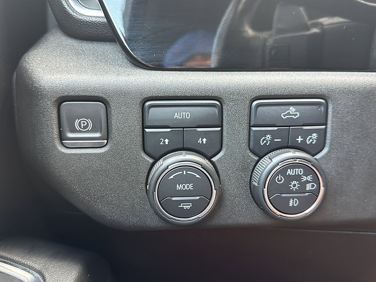Used 2023 Chevrolet Silverado 1500 RST w/ Protection Package AWD/4WD image 26