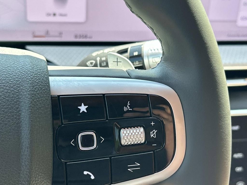 Used 2025 Genesis GV80 3.5T Advanced AWD/4WD image 33