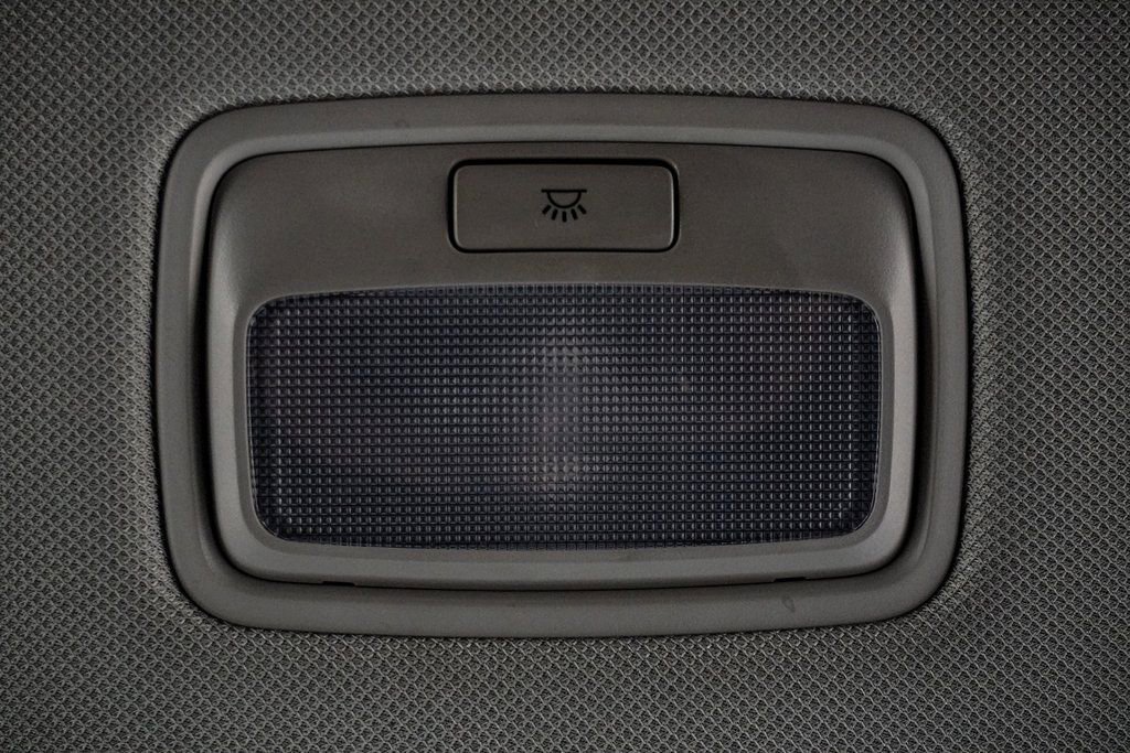 Used 2023 Hyundai Santa Fe SEL image 11