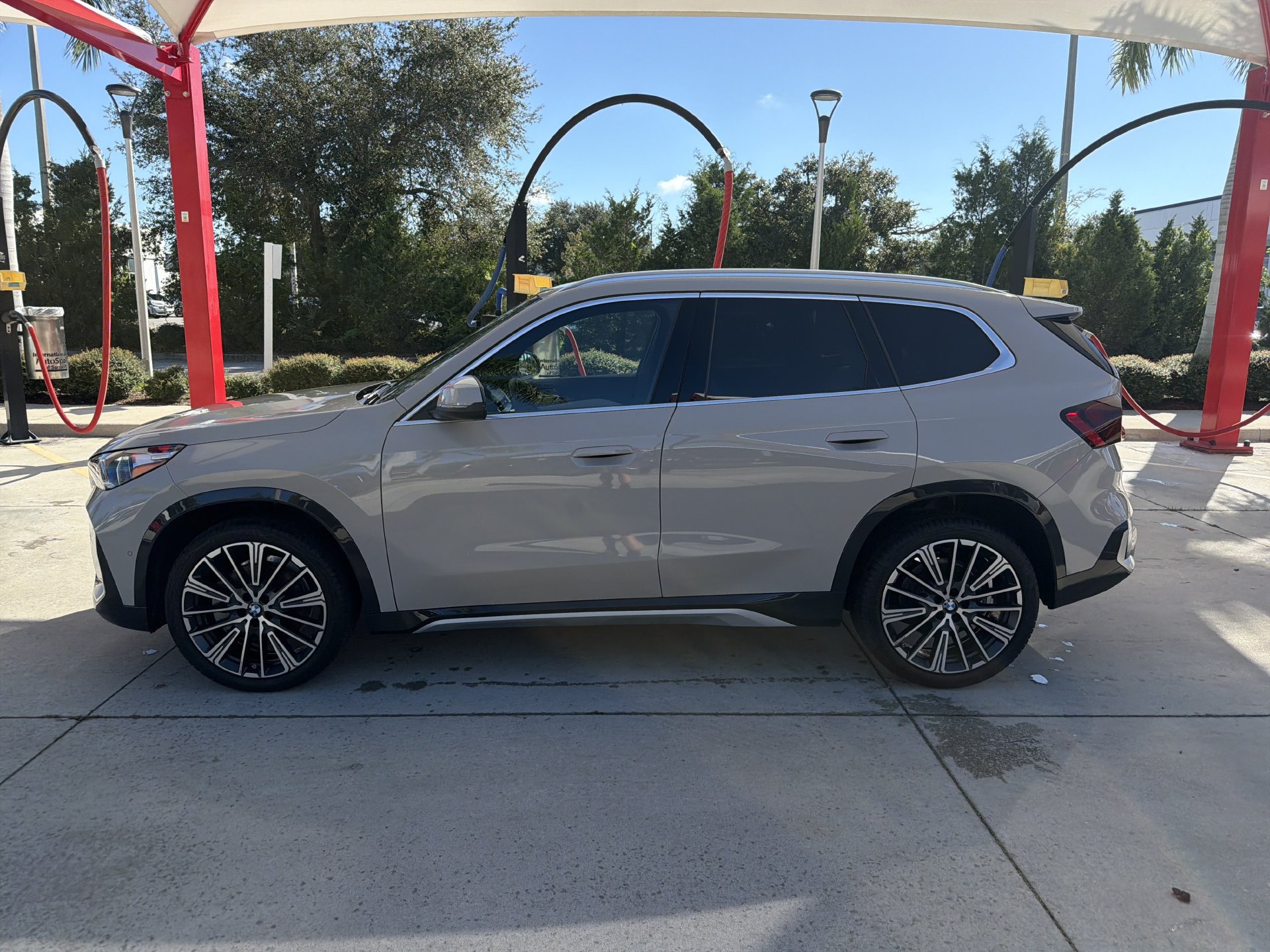 Used 2026 BMW X1 xDrive28i AWD/4WD image 7